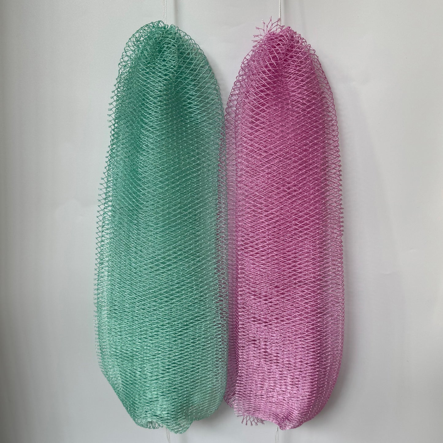 African Exfoliating Net Sponge Seafoam + Lavender Pink